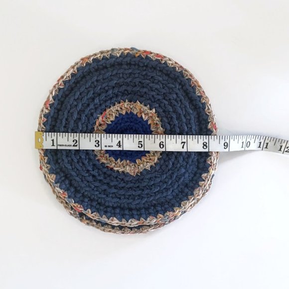 Crochet pot holders, trivet for diner table, Crochet Gift For Mom - Picture 6 of 15